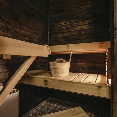Lapland Yllaeskaltio Отель 3*