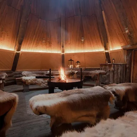 Hotel Lapland Yllaeskaltio 3*