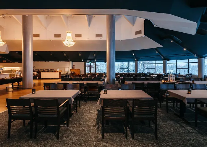 Lapland Yllaeskaltio מלון Äkäslompolo