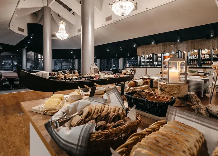 Lapland Yllaeskaltio מלון Äkäslompolo